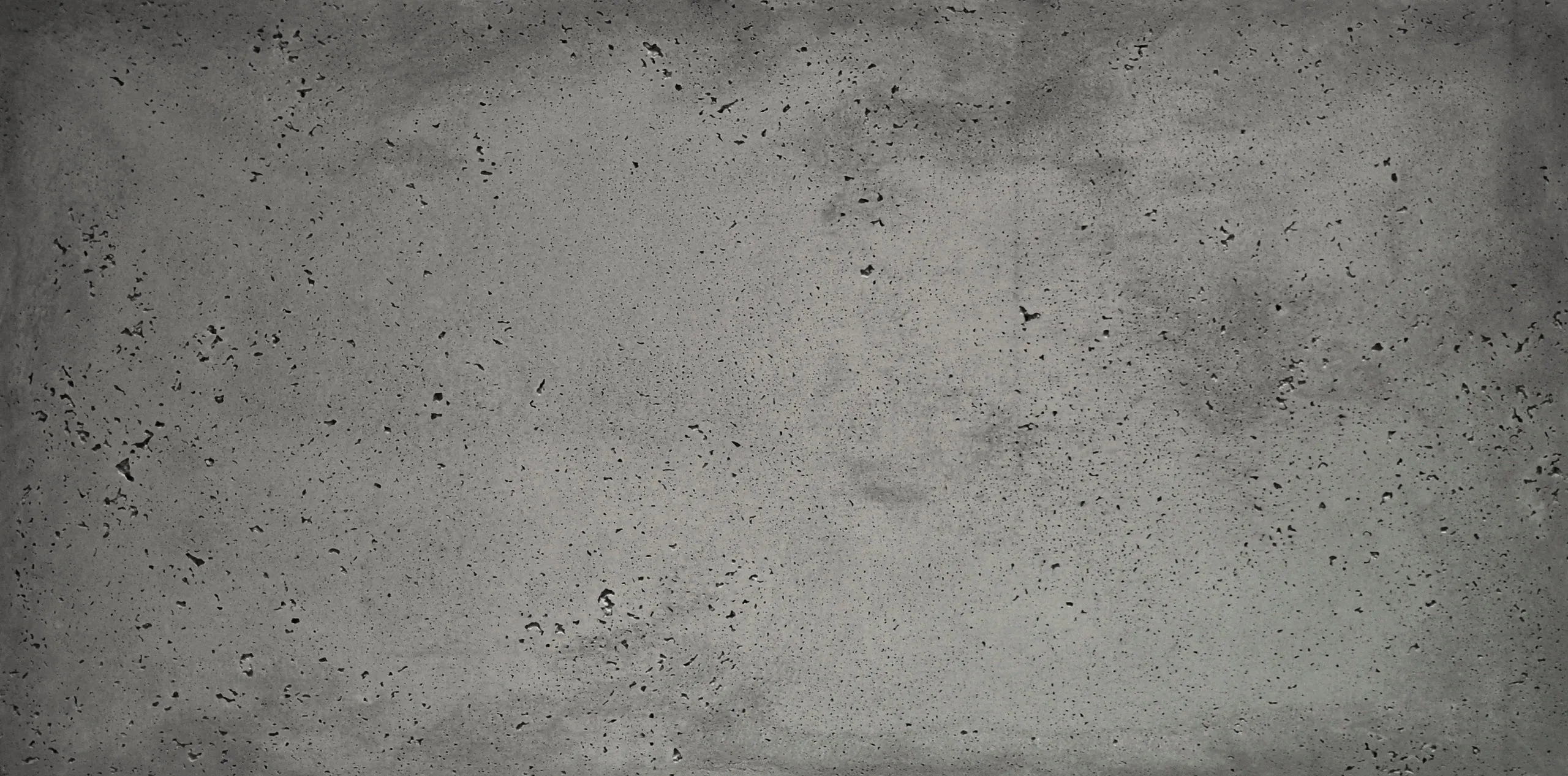 ConcreAte Ash — ciemnoszary beton architektoniczny