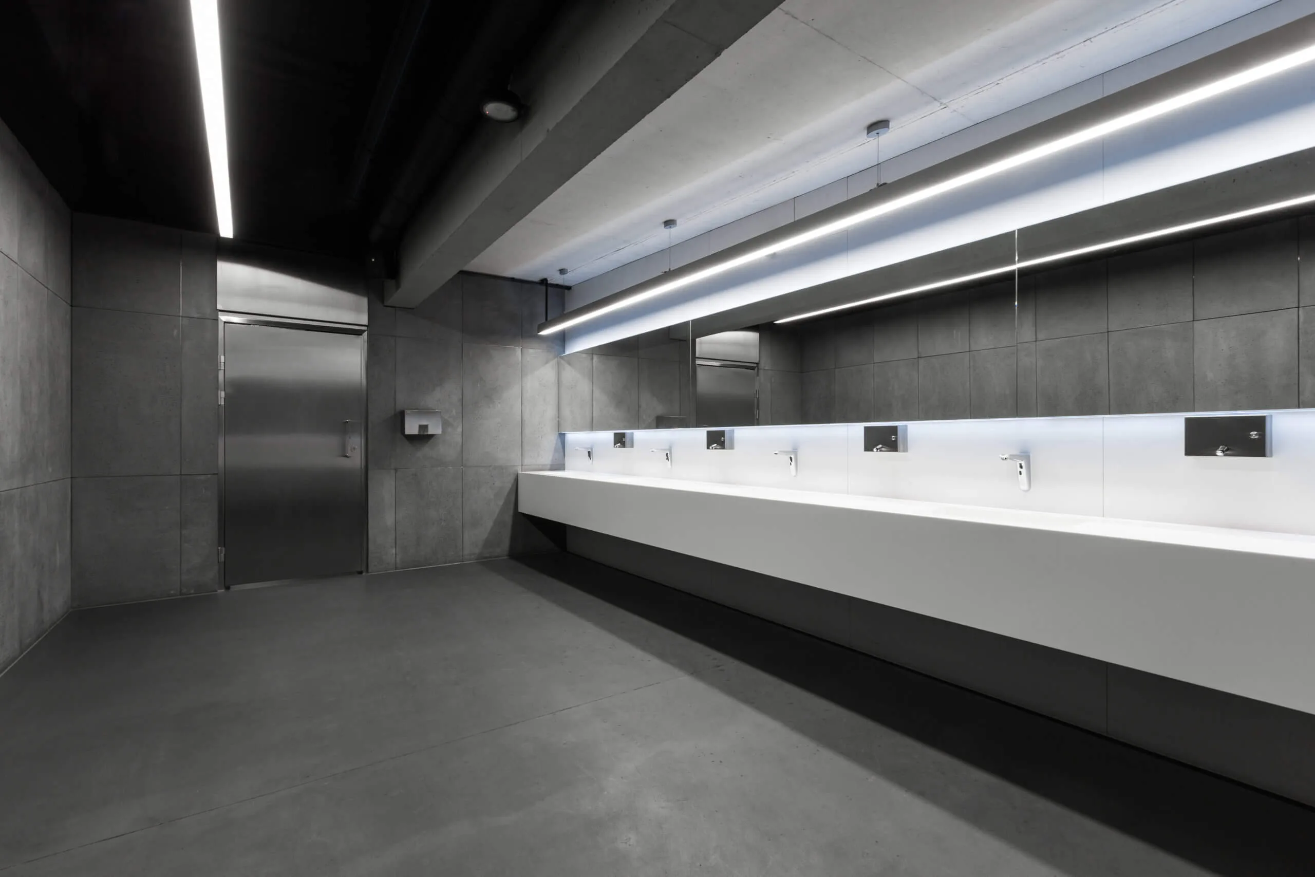 Beton dekoracyjny ConcreAte — realizacja Hydropolis / Wrocław