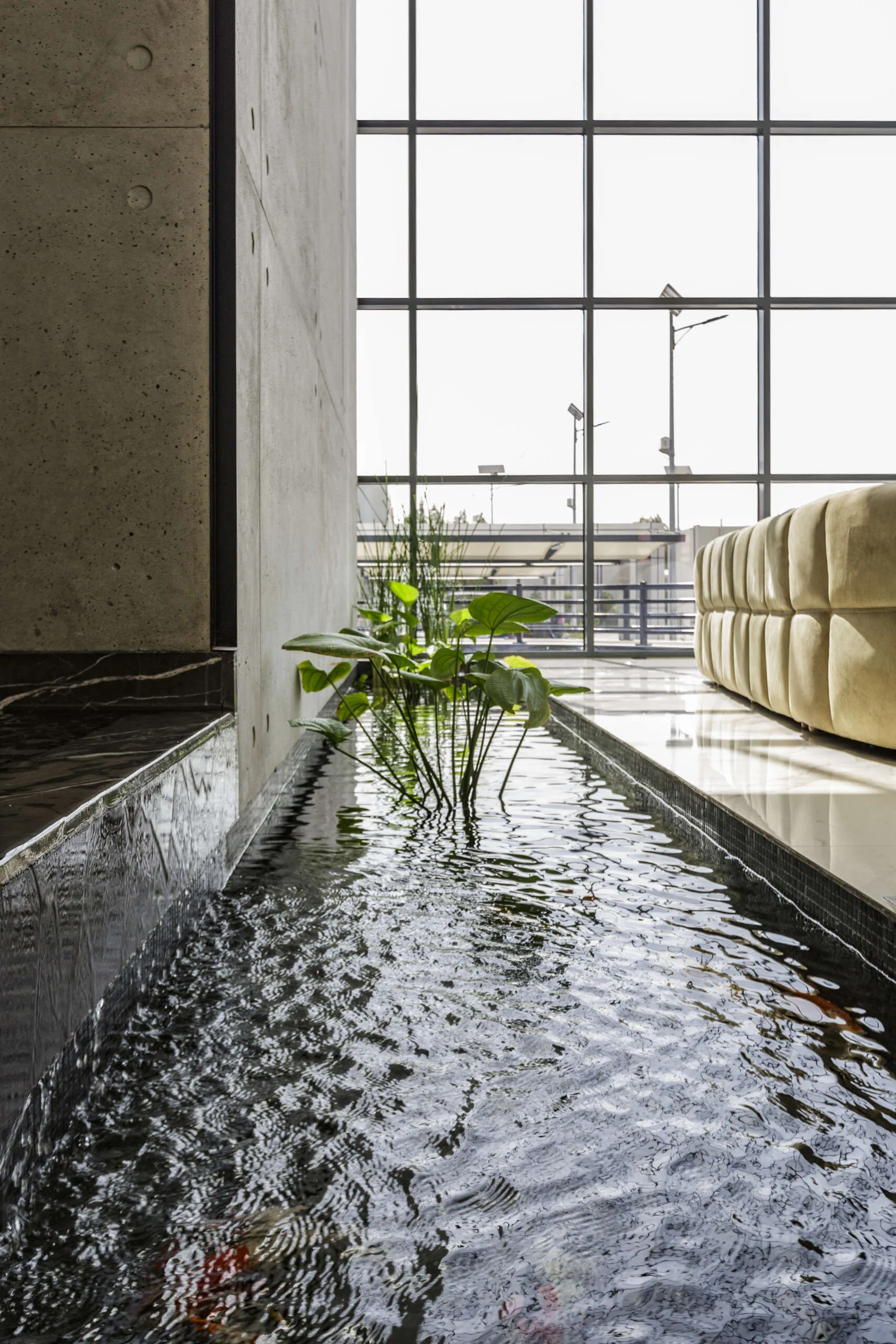 Beton architektoniczny — biuro MARINA RETAIL CORPORATION / Dubaj