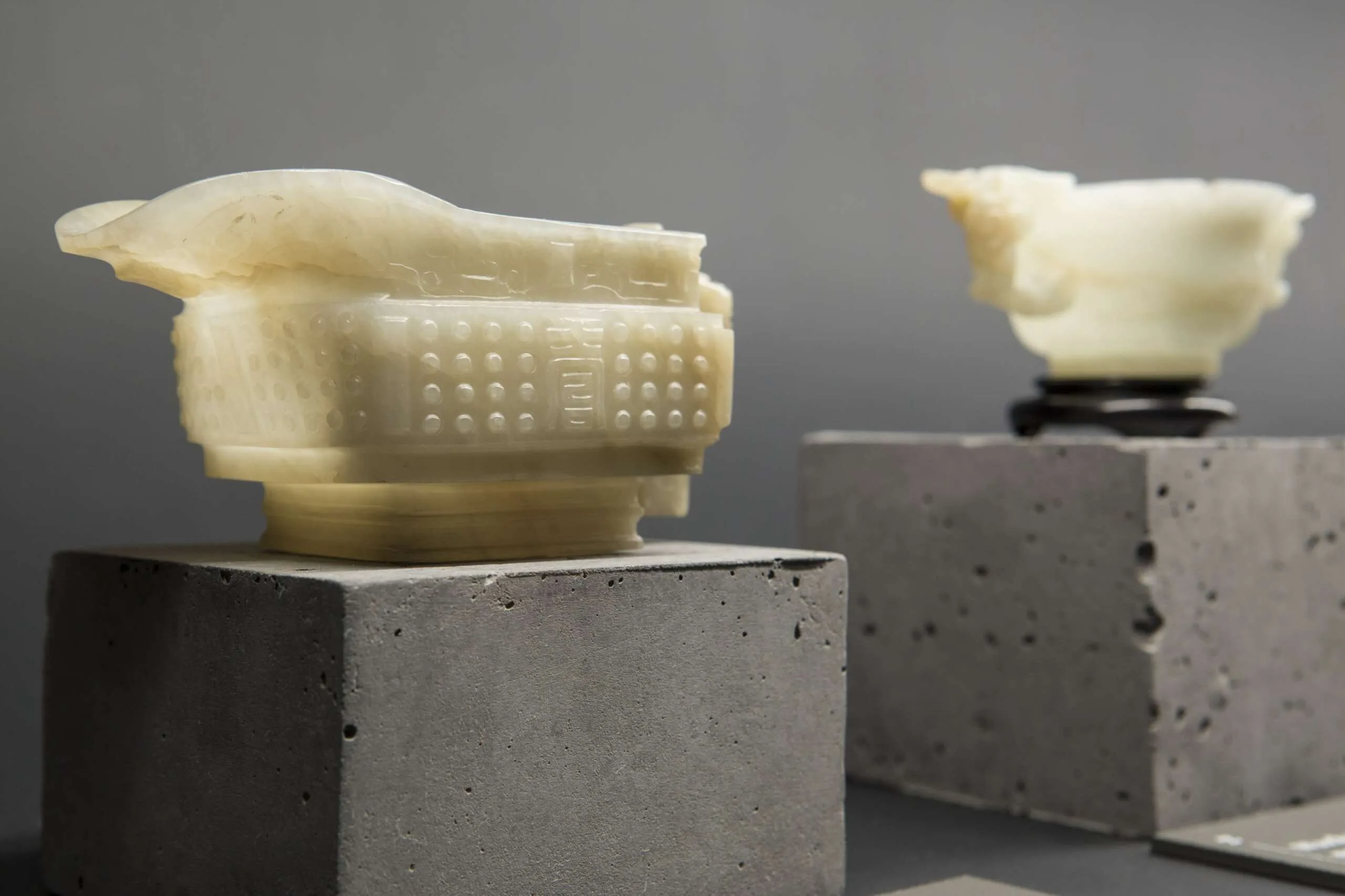 Beton dekoracyjny ConcreAte — realizacja Muzeum Narodowe: W przestrzeni Smoka / Kraków