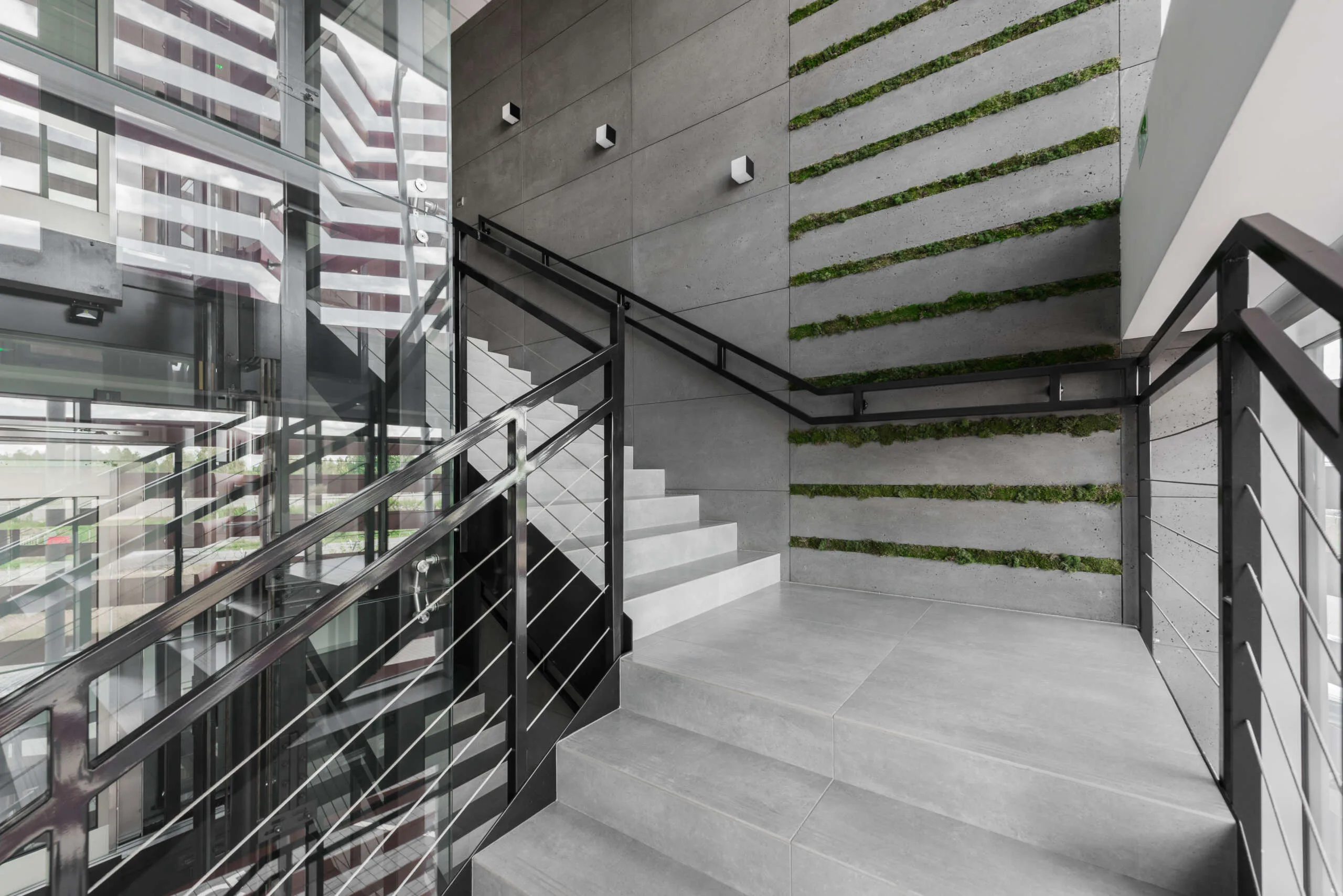 Beton architektoniczny — biuro Rest Urbis / Jasionka