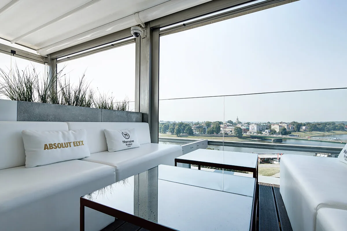 Beton dekoracyjny ConcreAte — realizacja Sheraton / Kraków