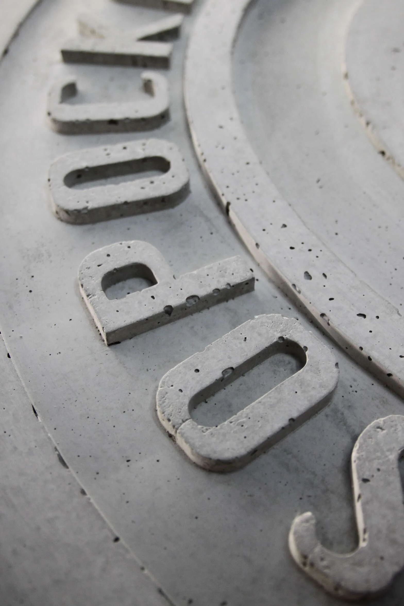 Płyty betonowe concreAte common — przestrzenie publiczne Sopot